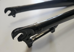 Vidlice pevná Al 27,5" 1 1/8" ahead černá, sloupek 165 mm