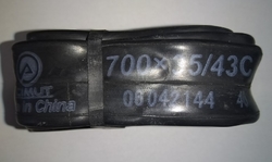 Acimut duše 700x35-43C AV40