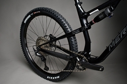 Merida ONE-TWENTY TRAIL HUNTER EDITION-CZ Glossy Black(Silver) 