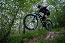Merida ONE-TWENTY TRAIL HUNTER EDITION-CZ Glossy Black(Silver) 